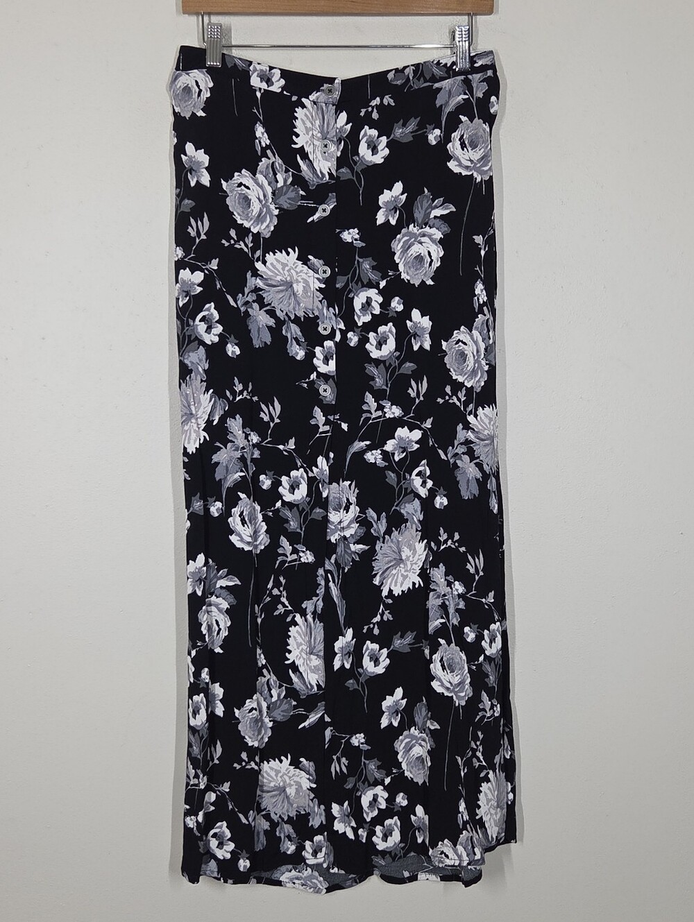 Wild Fable Dark Floral Maxi Skirt Front Slit M Grunge Whimsigoth Boho Festival